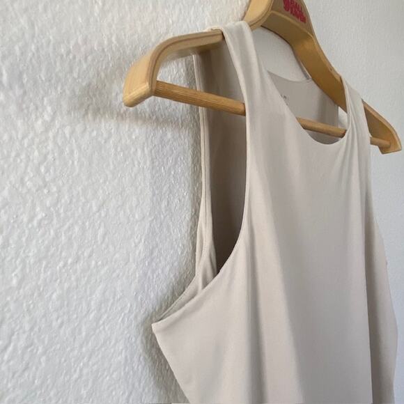 Tahari Modern Essentials Jersey Tank Neutral Sleeveless Stretch Women's Large - Picture 5 of 9